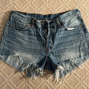 Levi’s Denim Shorts. Size 29.